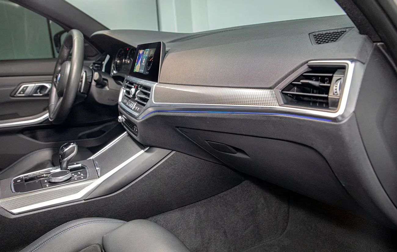 بي أم دبليو 330i M Sport 2.0L (255 HP)