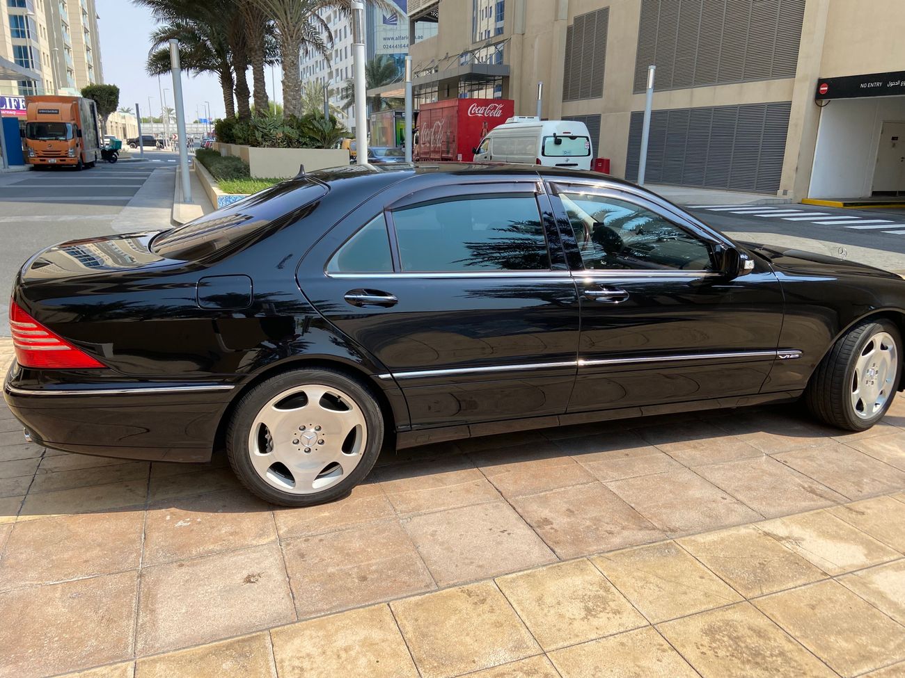 Mercedes-Benz S 600 S600L