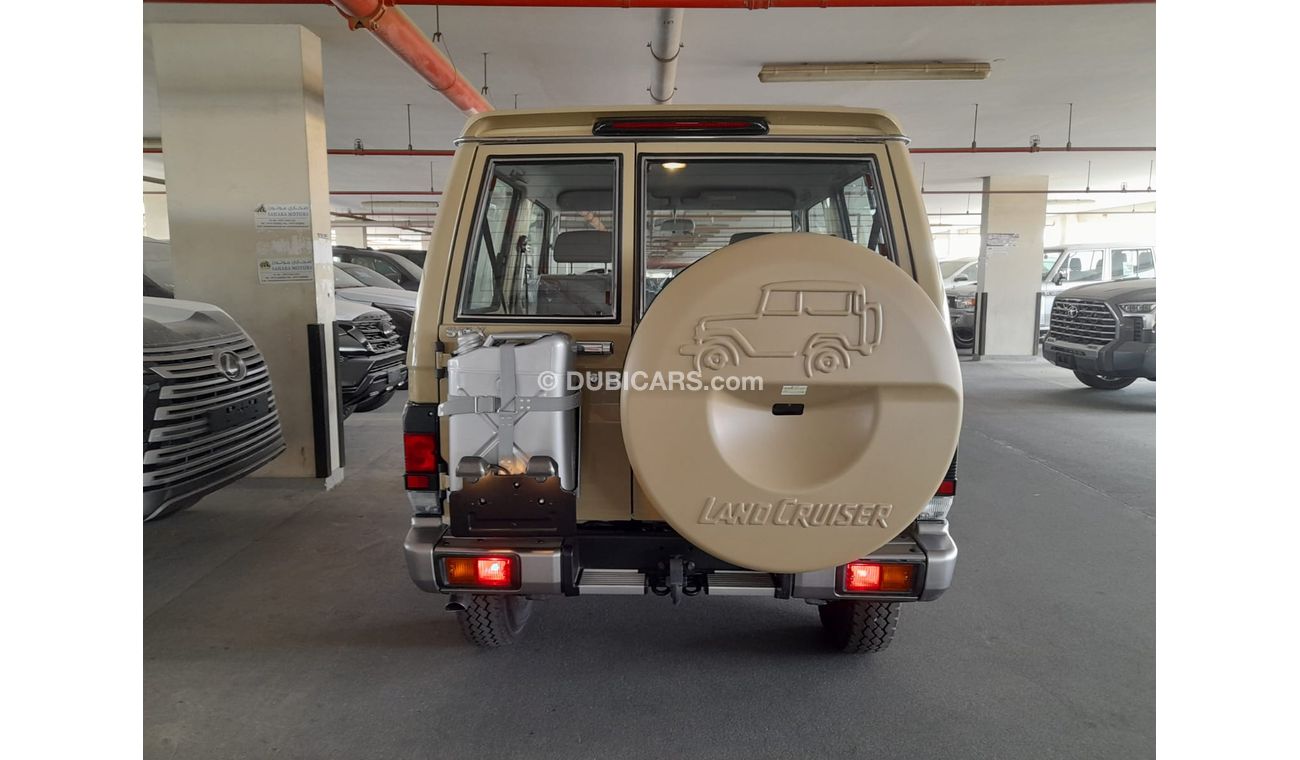Toyota Land Cruiser 70 71 Hardtop Short Wheel Base DLX V6 4.0l Petrol Manual Transmission