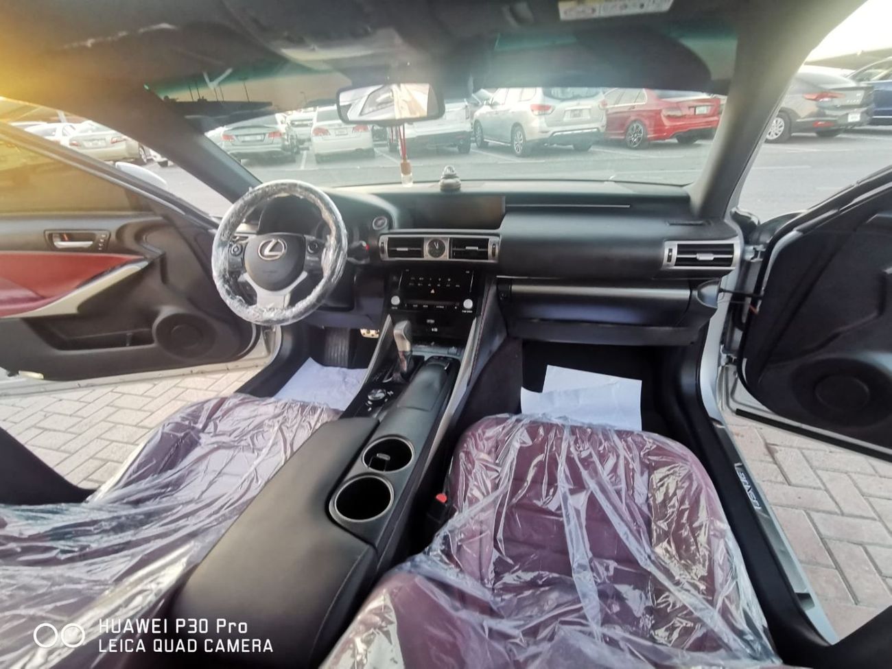 Lexus IS350 F Sport 3.5L (312 HP) Excellent condition inside and outside