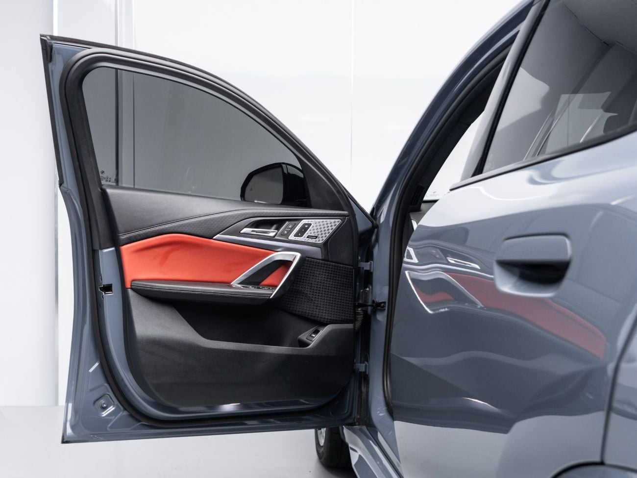 بي أم دبليو X2 SDRIVE18i M SPORT SDRIVE18i M SPORT