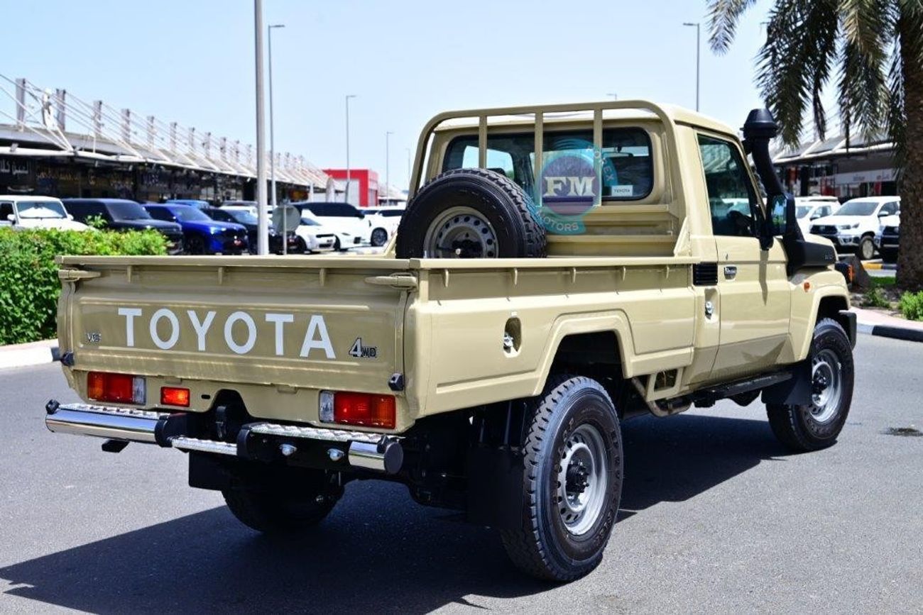 تويوتا لاند كروزر بيك آب 79 Single Cab STD 4.0L Petrol 4WD Automatic