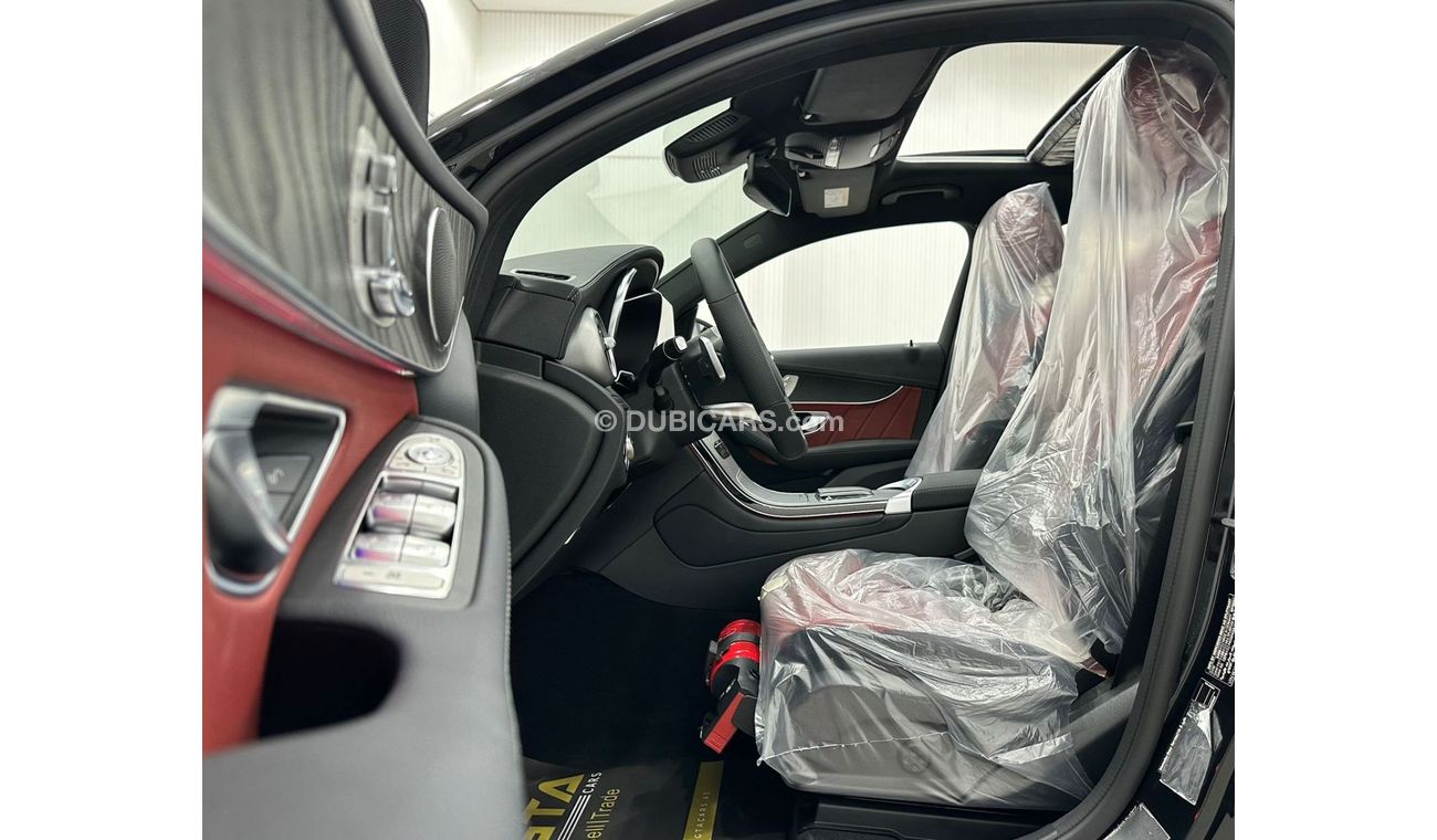 Mercedes-Benz GLC 200 *Brand New* 2023 Mercedes Benz GLC200 Coupe 4MATIC, 2028 Mercedes Warranty, Full Options, GCC
