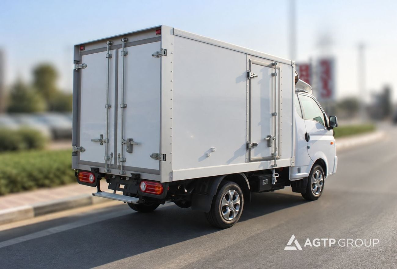 Hyundai H100 STANDARD 2.6L Diesel | Manual | 0°C to -18°C | Refrigerated Box | GCC Specs | White | LHD | EXPORT ONLY