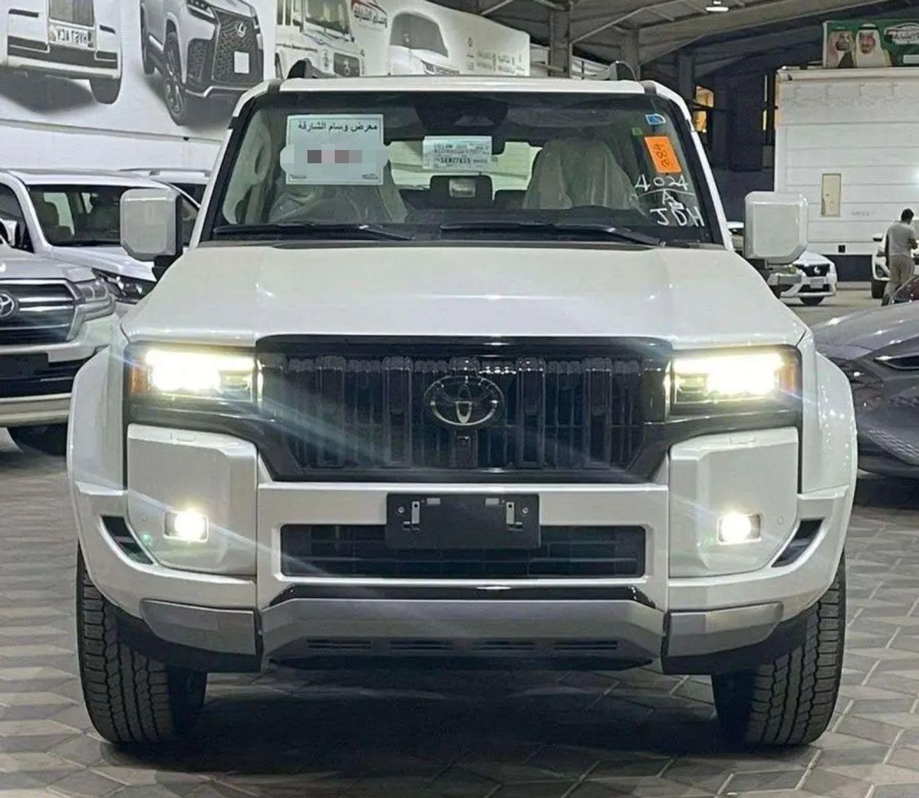 Toyota Prado PRADO ADV 2.4L