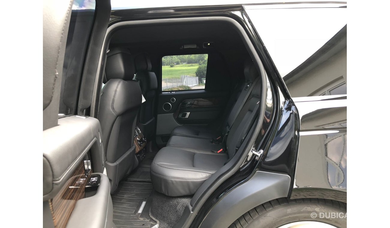 لاند روفر رينج روفر سبورت 5.0 Supercharged SWB * ARMORED B6