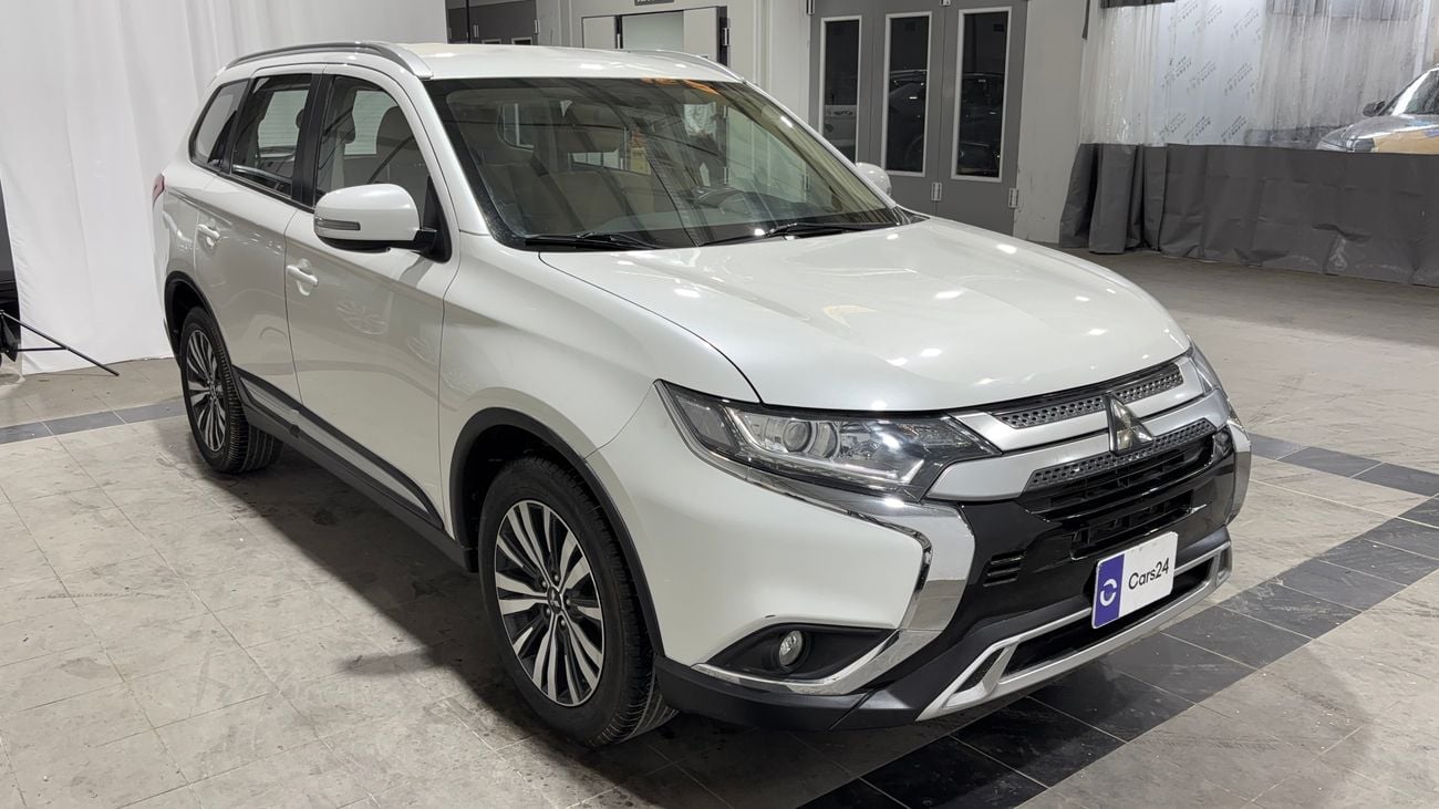 Mitsubishi Outlander 2023 GLX LOWLINE | AED 911/Month | 0 DP | 30 Day Return | Warranty | Service History