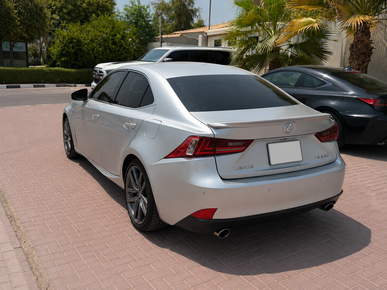 Lexus IS350 F SPORT PLATINUM