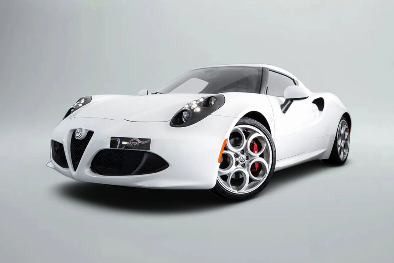 ألفا روميو 4C Coupe