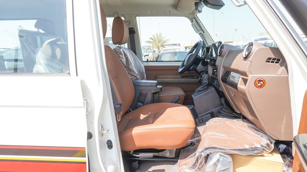 تويوتا لاند كروزر 70 LX 2.8L DIESEL Oman Specs