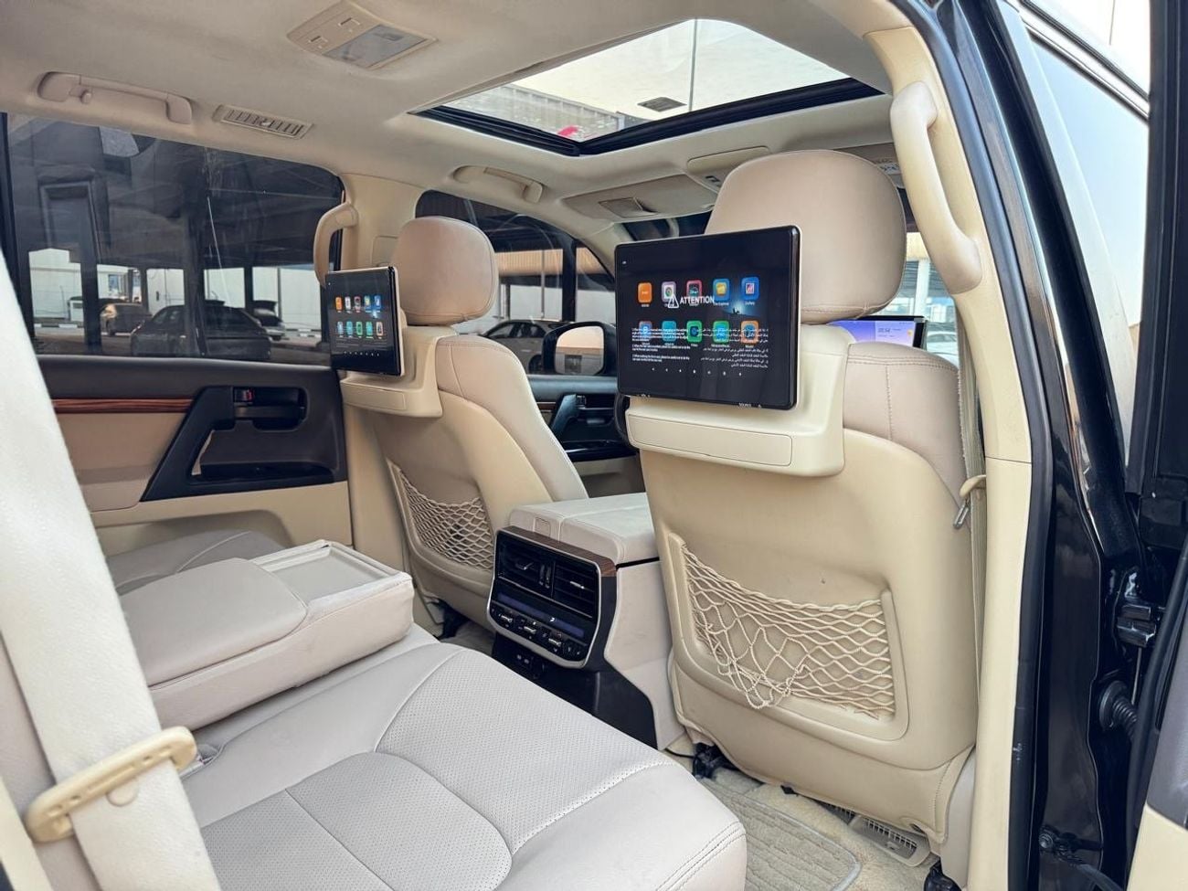 Toyota Land Cruiser GXR