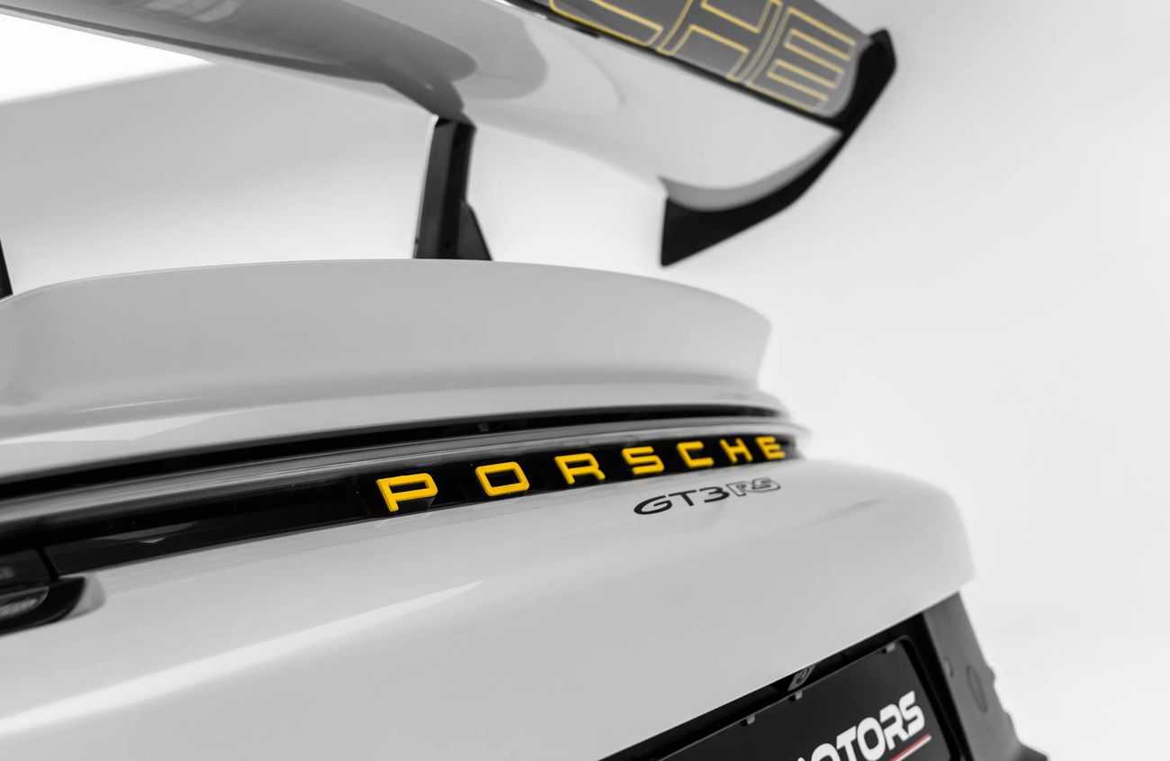 Porsche 911 4.0L F-6 Naturally Aspirated Engine