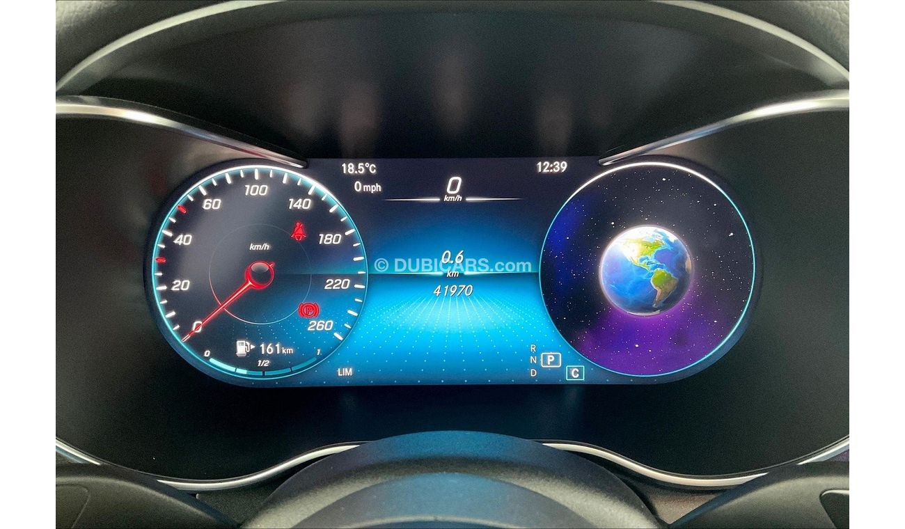 Mercedes Benz C200 Premium (AMG Line)