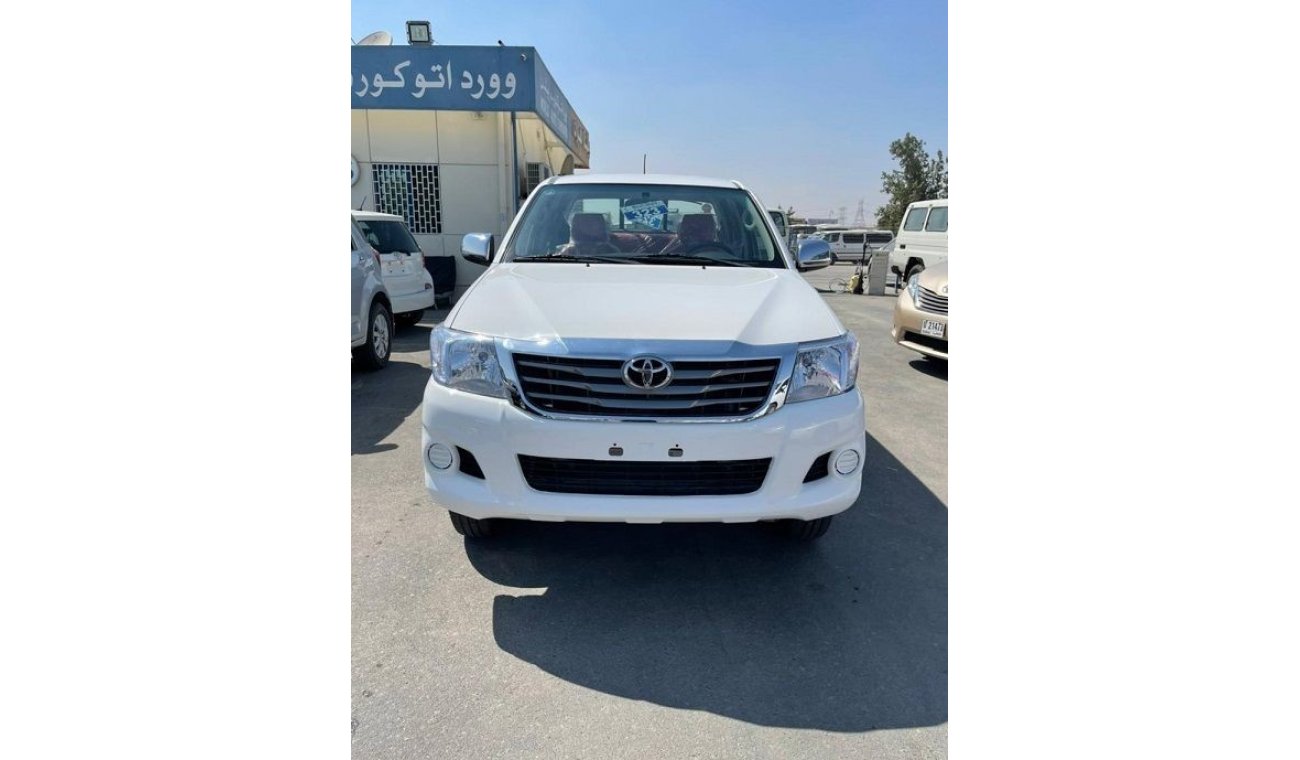 Toyota Hilux TOYOTA HILUX 2014 WHITE