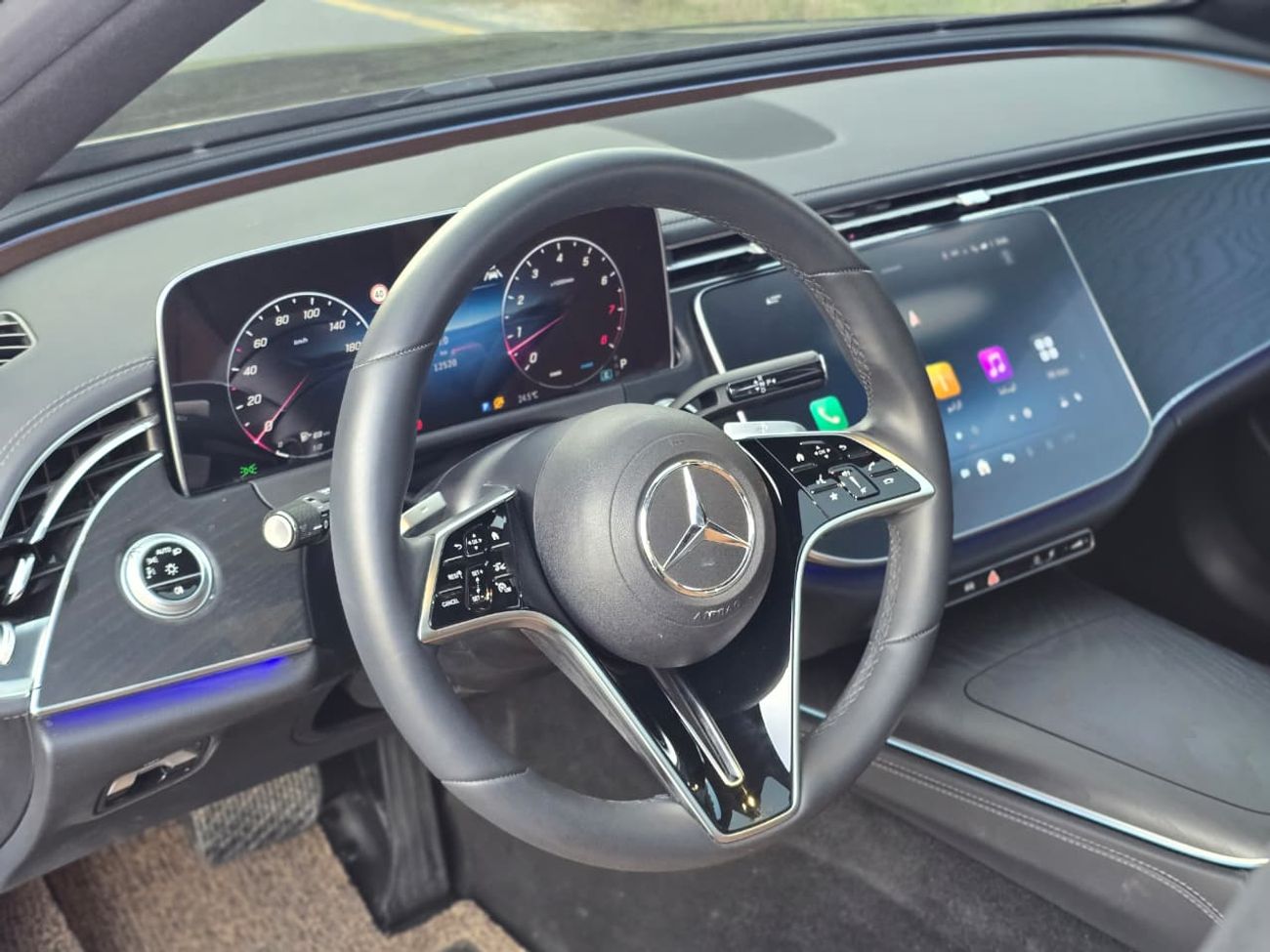 Mercedes-Benz E200 2.0L MERCEDES E-200 2024 // KOREAN // LOW MILEAGE // FULL OPITION // PERFECT CONDITION