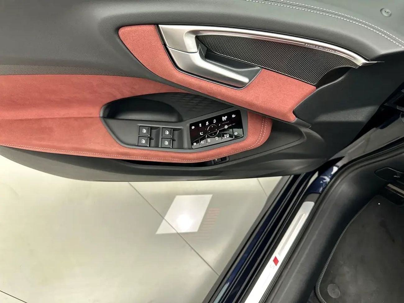 Audi S5 Sedan TFSI 367hp (Ref# 34054)