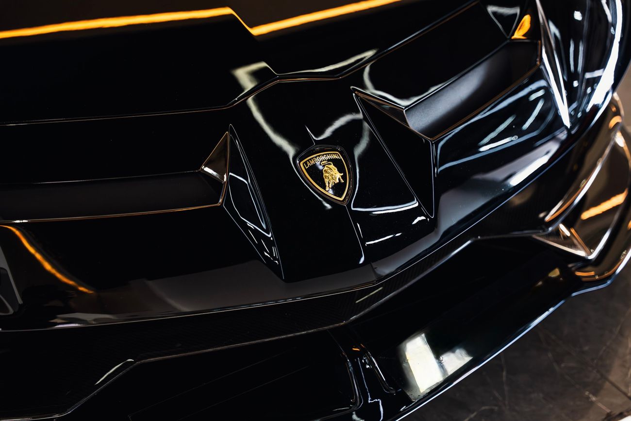 Lamborghini Aventador