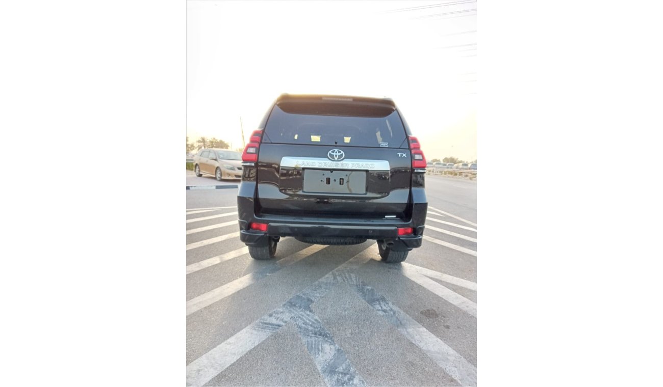 تويوتا برادو TOYOTA PRADO COLOUR BLACK MODEL 2020 GOOD CONDITION ONLY FOR EXPORT