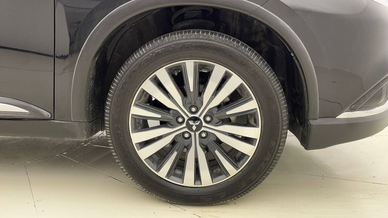 Mitsubishi Outlander HIGH LINE 2.4 | Zero Down Payment | Home Test Drive