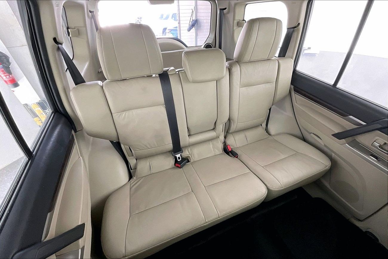 Mitsubishi Pajero GLS Highline | Carnival Sale • UP TO AED 20,000 OFF | Guaranteed Warranty | 0 Down Payment