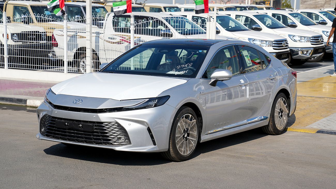 تويوتا كامري Hybrid
