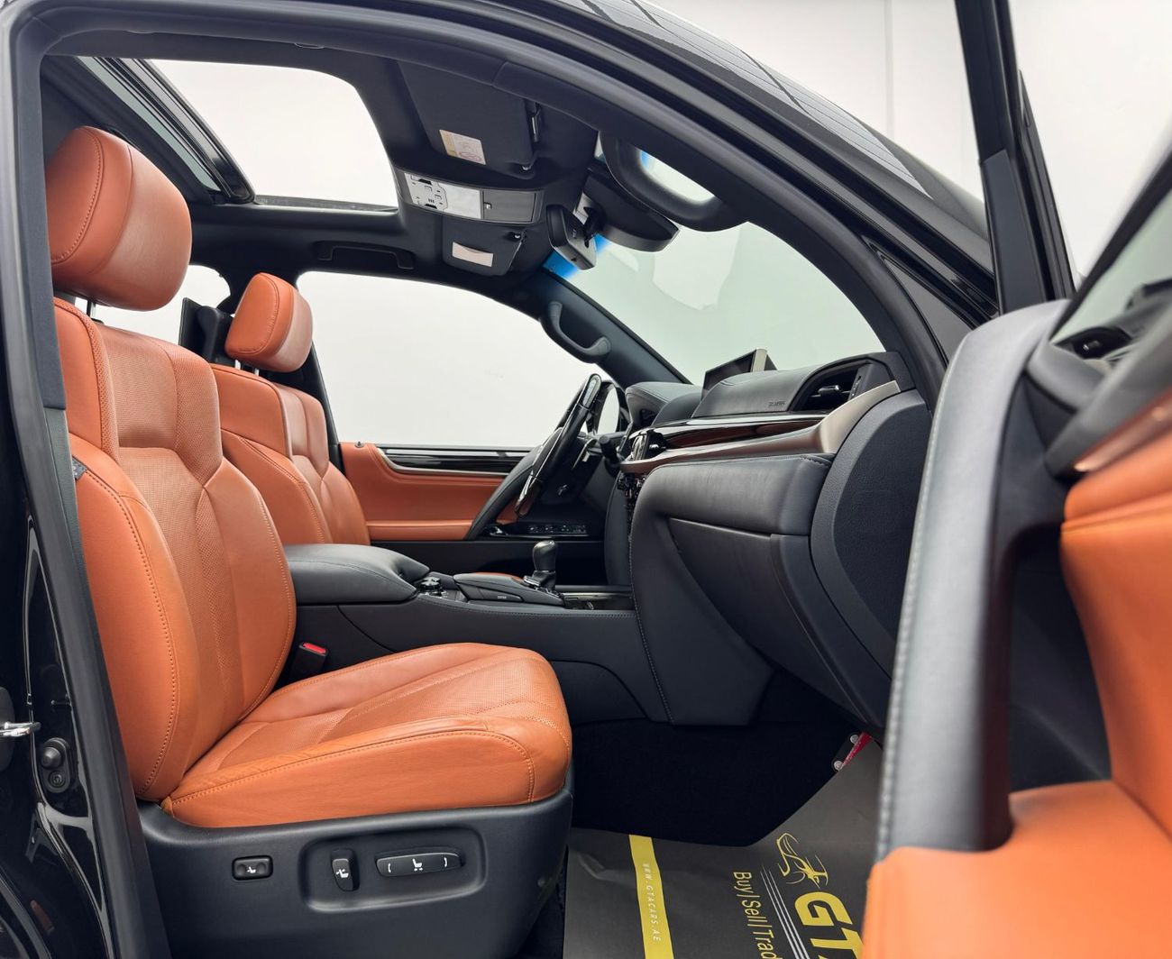 Lexus LX 570 Platinum 5.7L 2020 Lexus LX 570 Platinum, 2025 Lexus Warranty, Lexus Service History, Excellent Cond