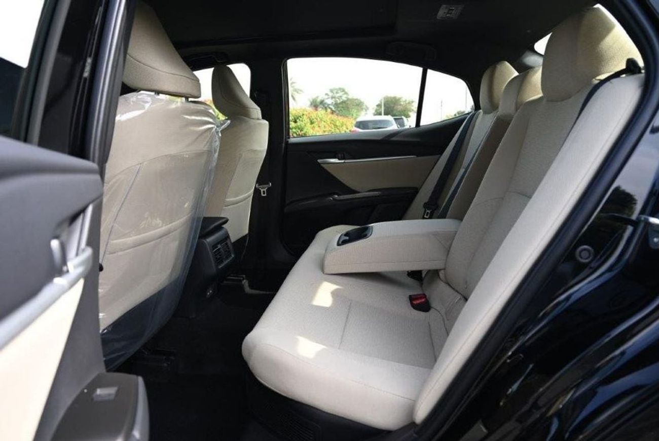 Toyota Camry 2025 TOYOTA CAMRY LE HYBRID 2.5L AT