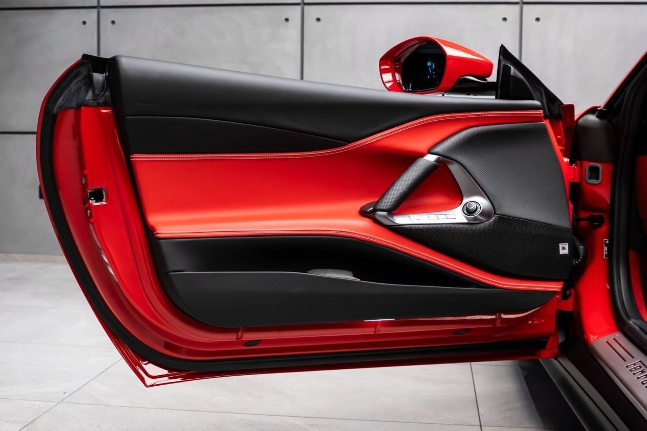 Ferrari 812