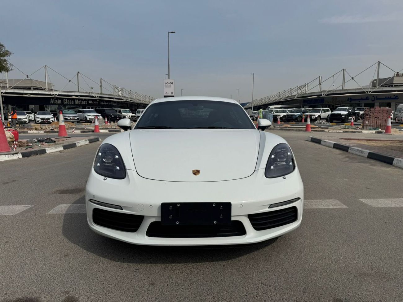 بورش كايمان 718 Std 2.0L A/T