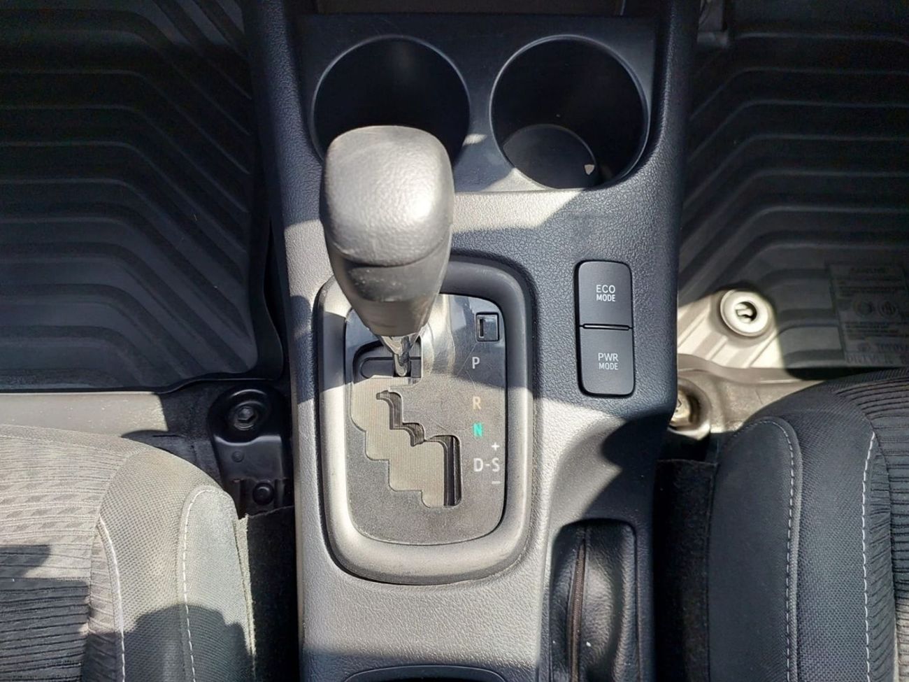 Toyota Hilux (RAMADAN OFFER) TOYOTA HILUX PICKUP RHD 2021 MODEL 2.8 L DIESEL AUTOMATIC(PM71438)