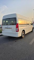 Toyota Hiace GL -High Roof  3.5L A/T