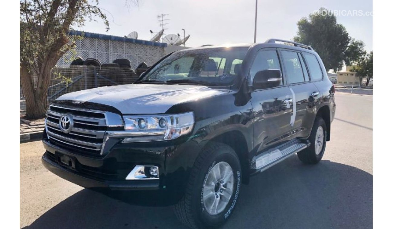 Toyota Land Cruiser Diesel 4.5L AT 2019 Model GXR