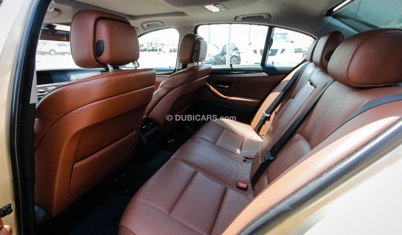 بي أم دبليو 528i I