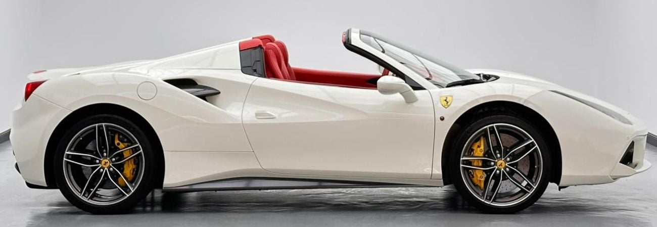 فيراري 488 سبايدر 2017 Ferrari 488 Spider, Full Service History, Excellent Condition, GCC