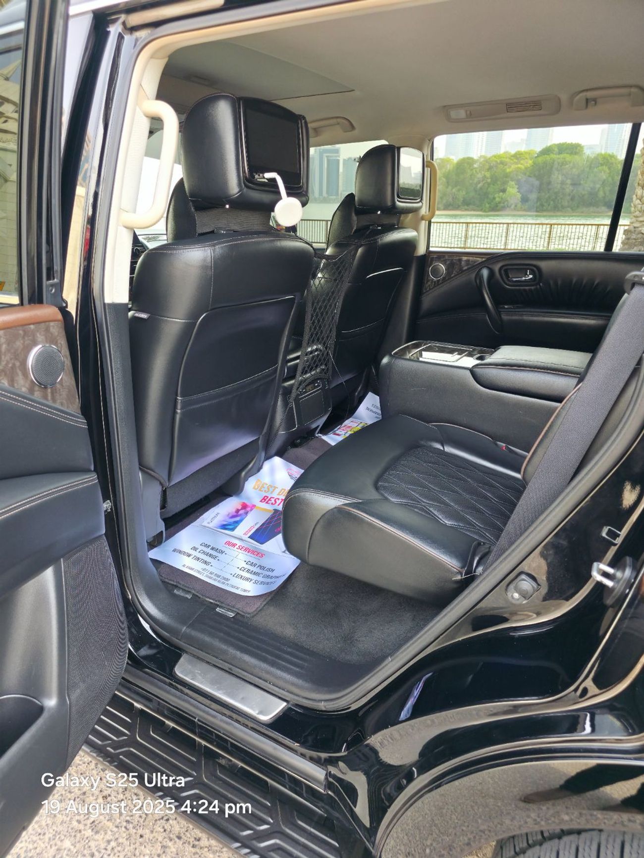 Nissan Armada Platinum