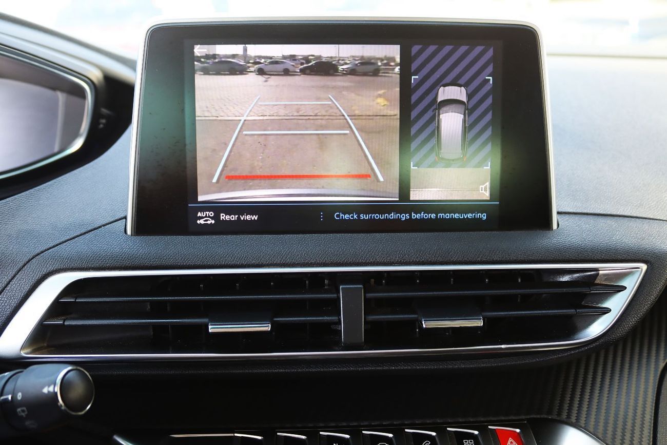 بيجو 3008 بيجو 3008 موديل 2020 - خليجي - بدون حوادث، محرك 1.6L - بحالة ممتازة