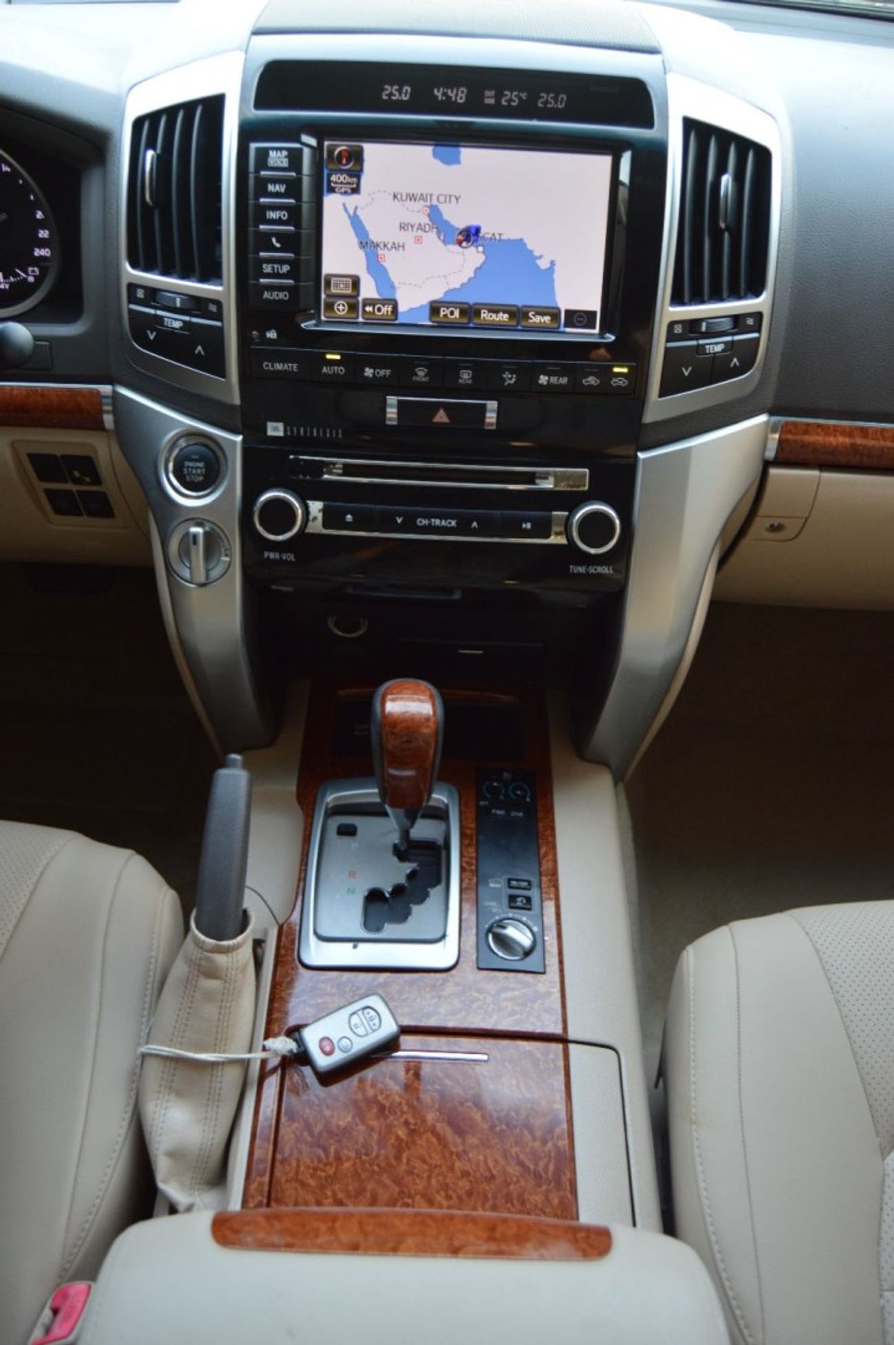 Toyota Land Cruiser Full Option