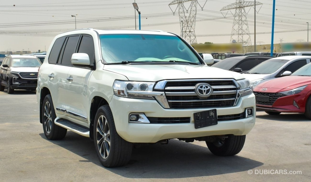 Toyota Land Cruiser GXR V6