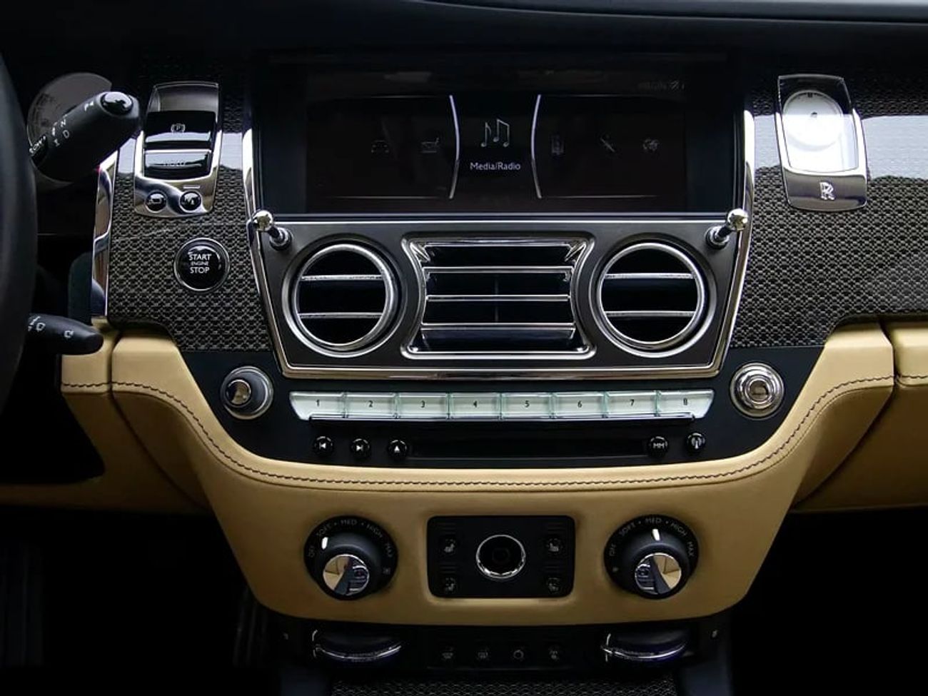 رولز رويس جوست AGMC | Service Contract | 4 buttons starlights!