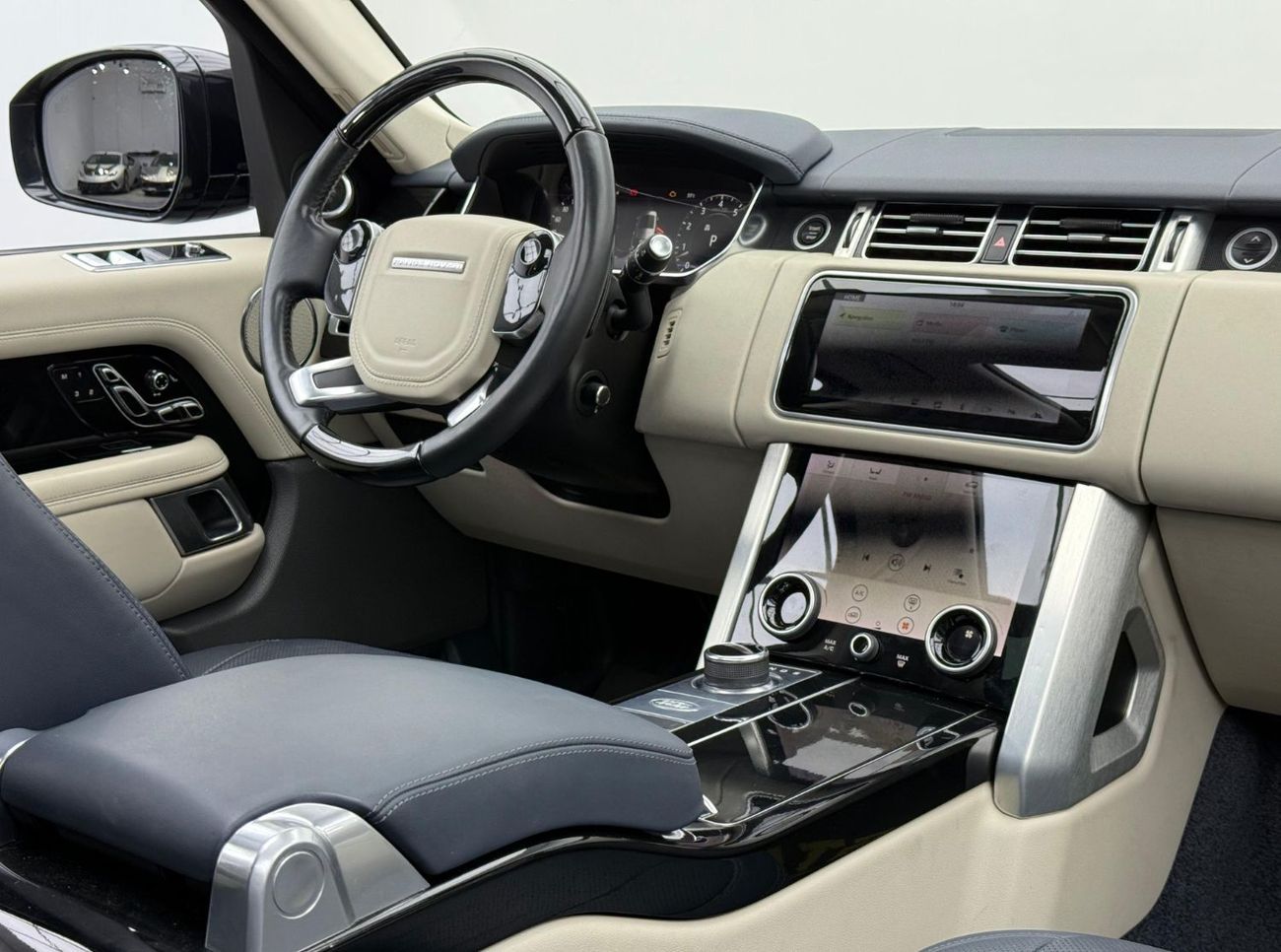 لاند روفر رينج روفر 2020 Land Rover Range Rover Vogue HSE,One Year Unlimited KM Warranty, Full Service History,GCC