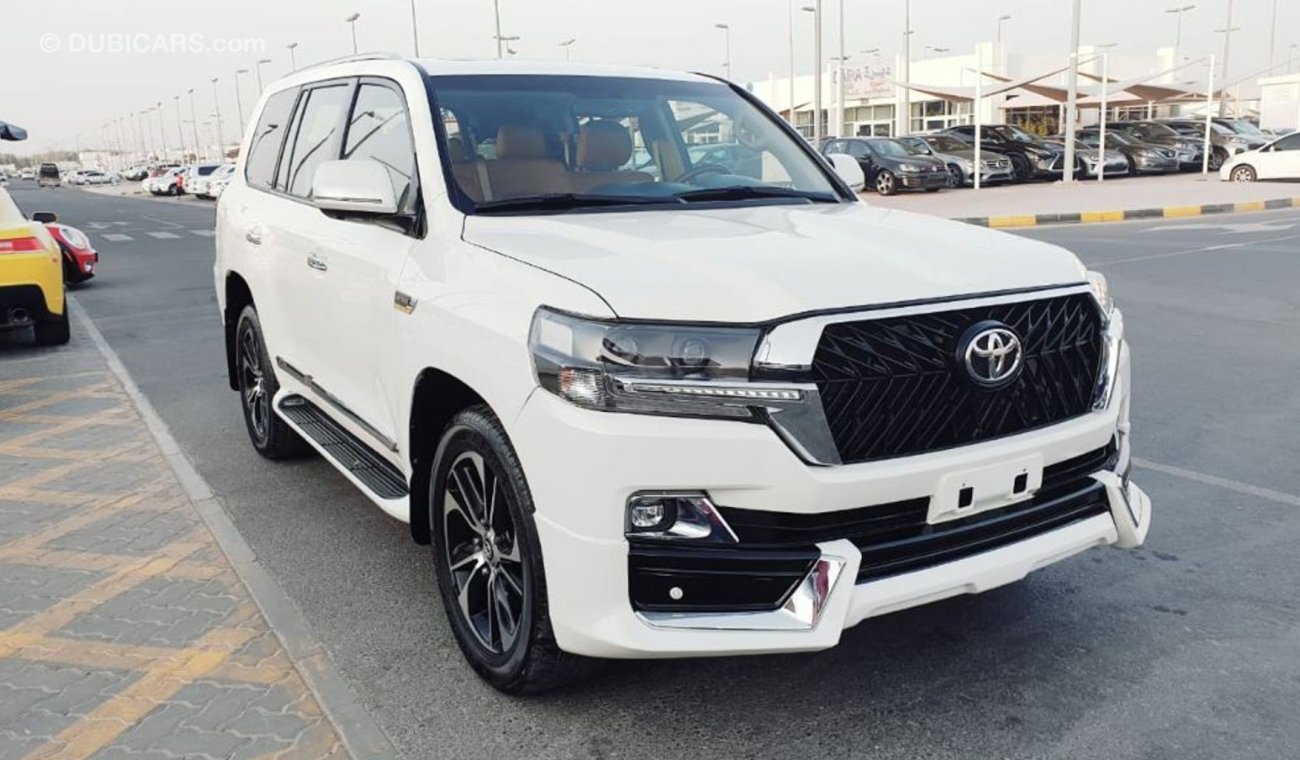 Toyota Land Cruiser V8