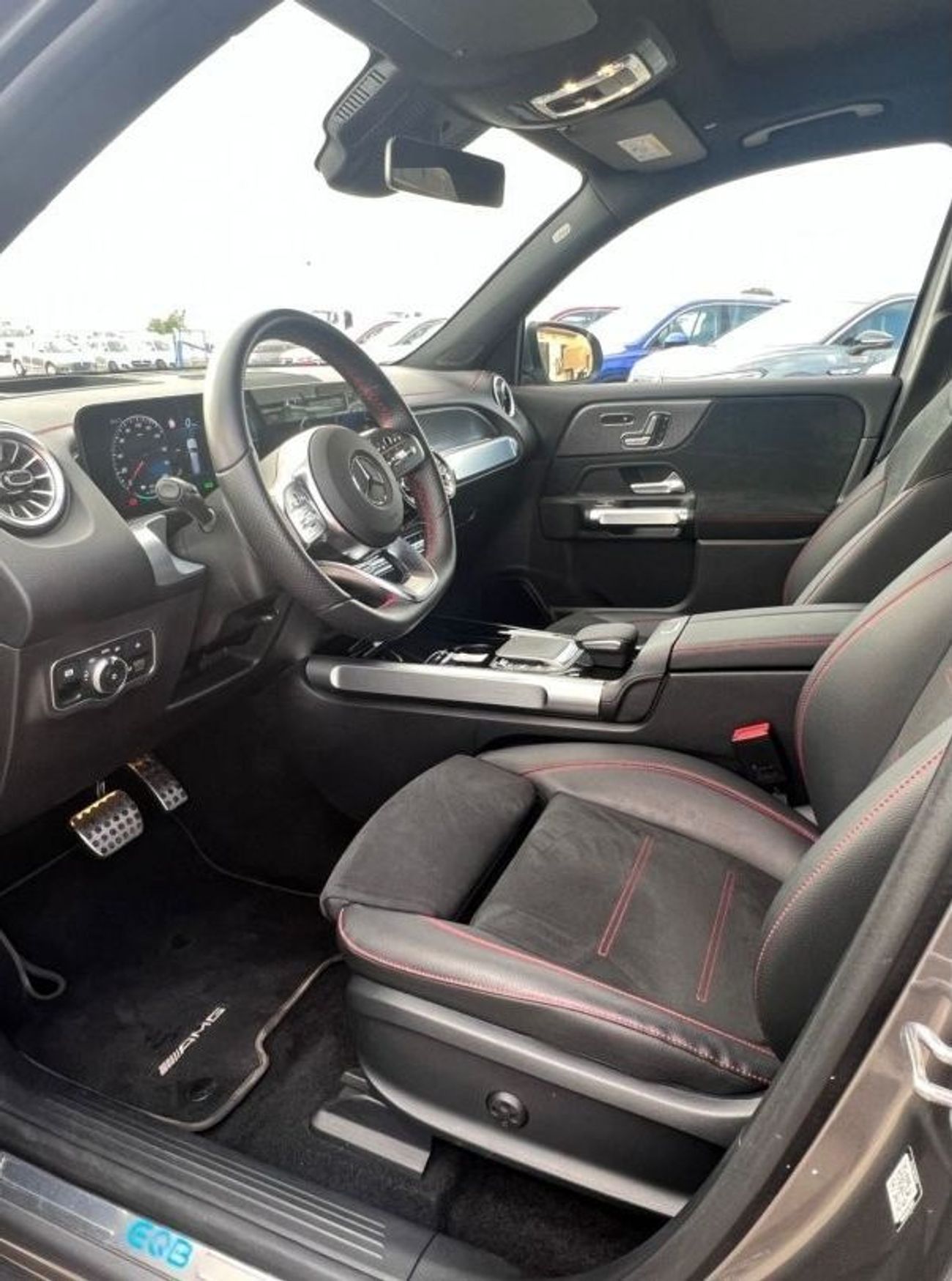 Mercedes-Benz EQB 300 Mercedes-Benz EQB300 4MATIC