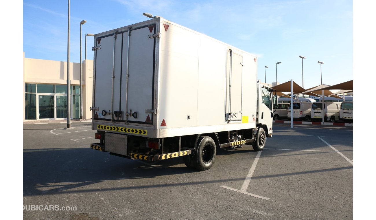 Isuzu NPR 3 TON CHILLER WITH THERMO KING V-300 TRUCK