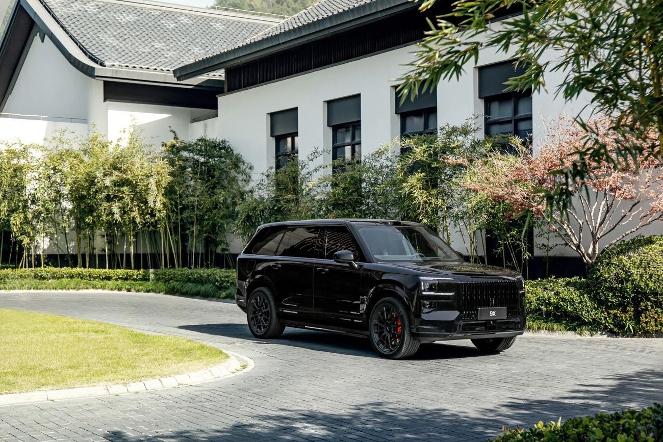 Zeekr 9X Ultra Black Badge/Brilliant Black version