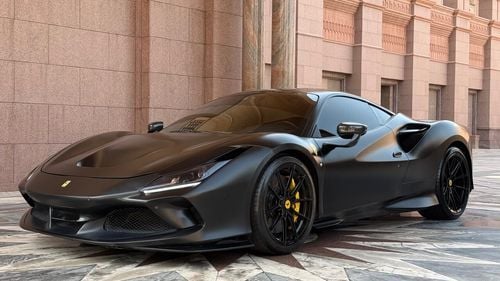 Ferrari F8 Tributo 3.9T V8