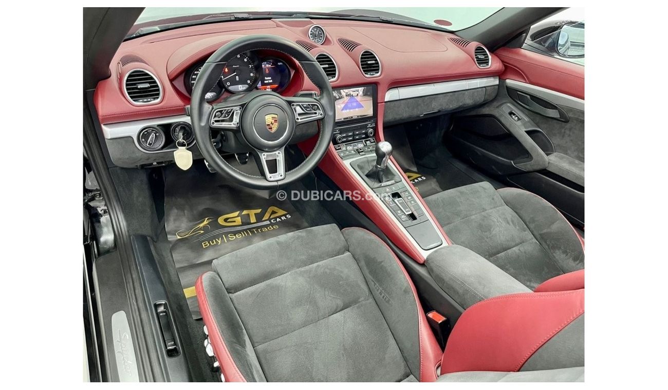 Porsche 718 Spyder 2020 Porsche 718 Spyder, Porsche Warranty Till 2025, Low Kms, GCC Specs