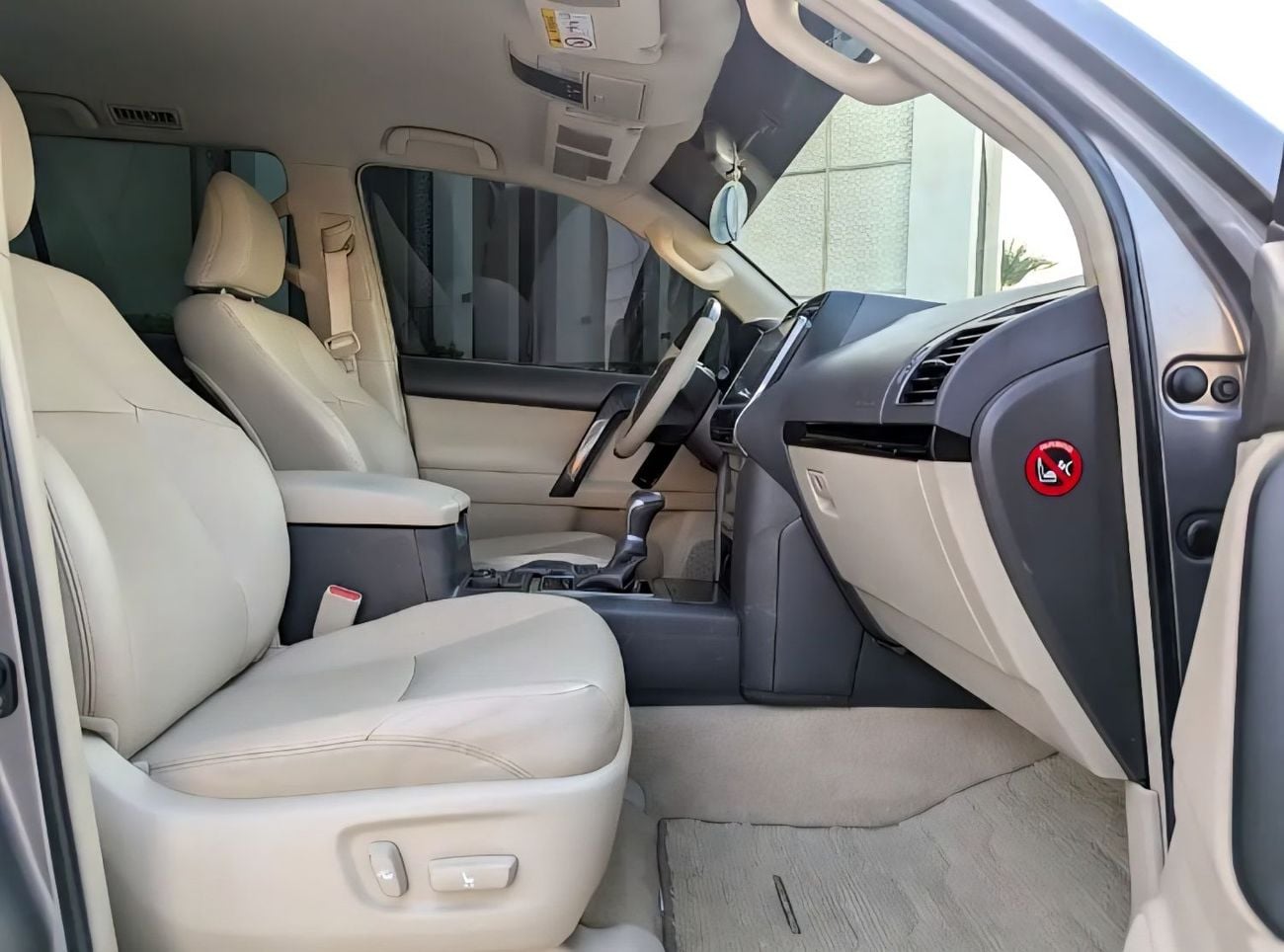 تويوتا برادو TXL LHD 4.0L V6 1GR petrol engine Automatic Gear 4WD 7 Seats 5 Doors