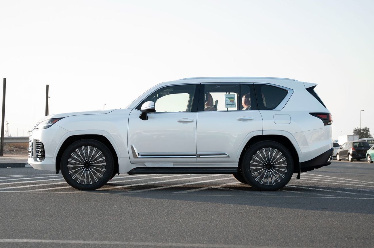 Lexus LX700h 2026 Lexus LX700h VIP 3.5L Petrol AT (White - Orange)