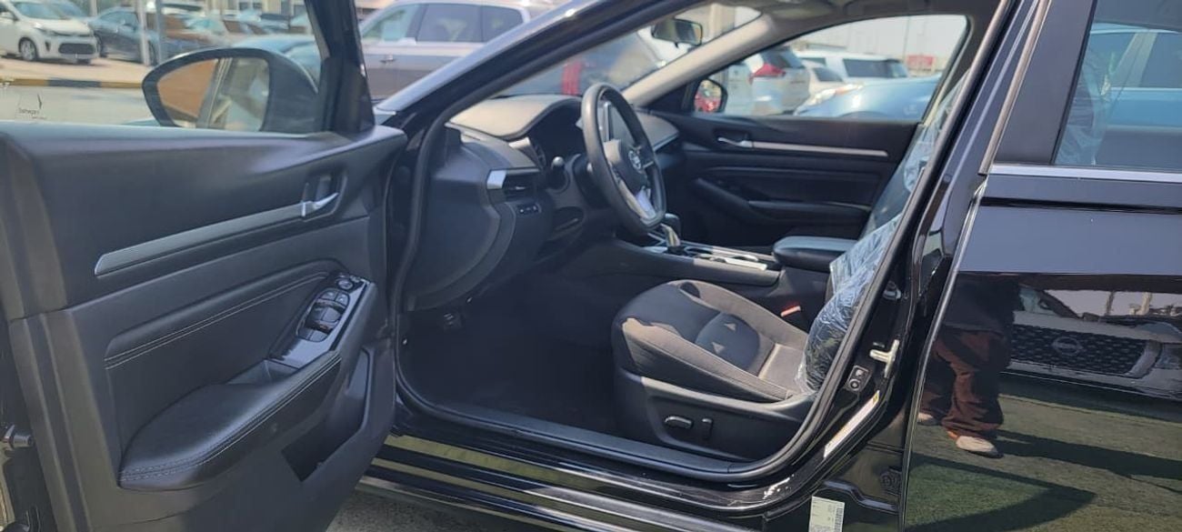 نيسان ألتيما SV 2.5L