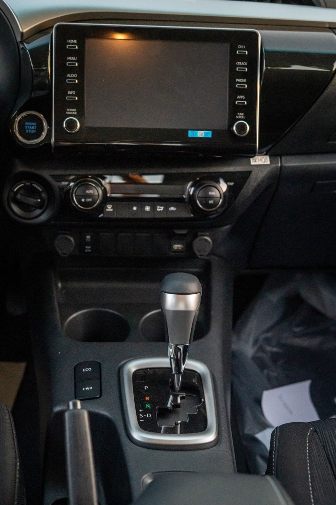 تويوتا هيلوكس 